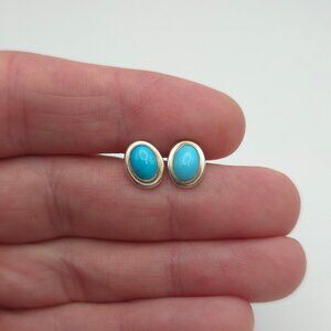 Sterling Silver Cute Small Blue Stone Stud Earrings A457